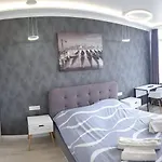 Sky 24 Floor In Centre Daire