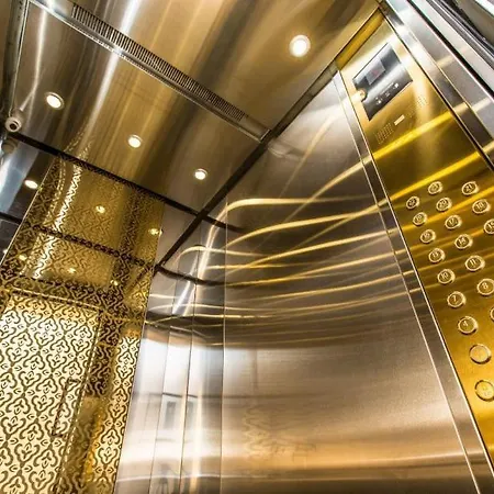 Sky 24 Floor In Centre *